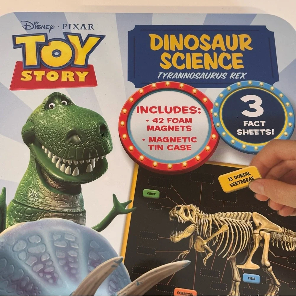 NWT Toy Story Dinosaur Science Kit